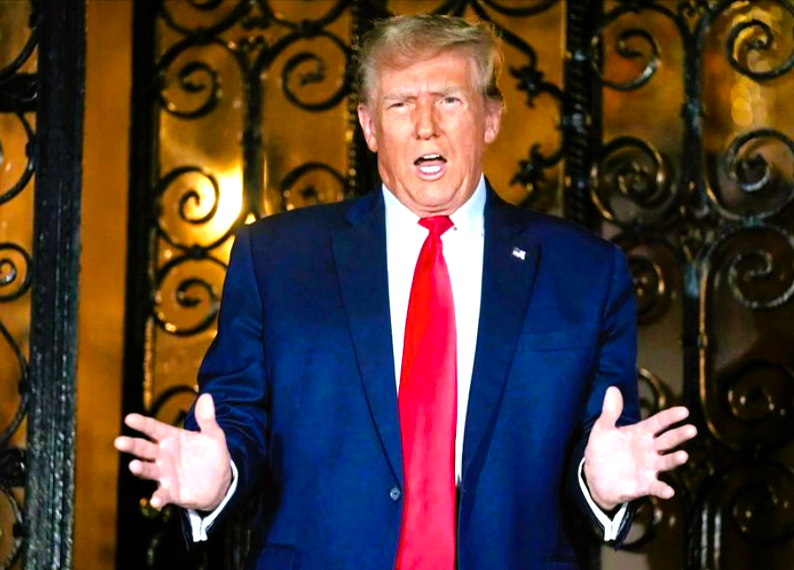 Pleite? Irres Video von Ex-Präsident Donald Trump -er bettelt um Geld und finanzielle Unterstützung!
