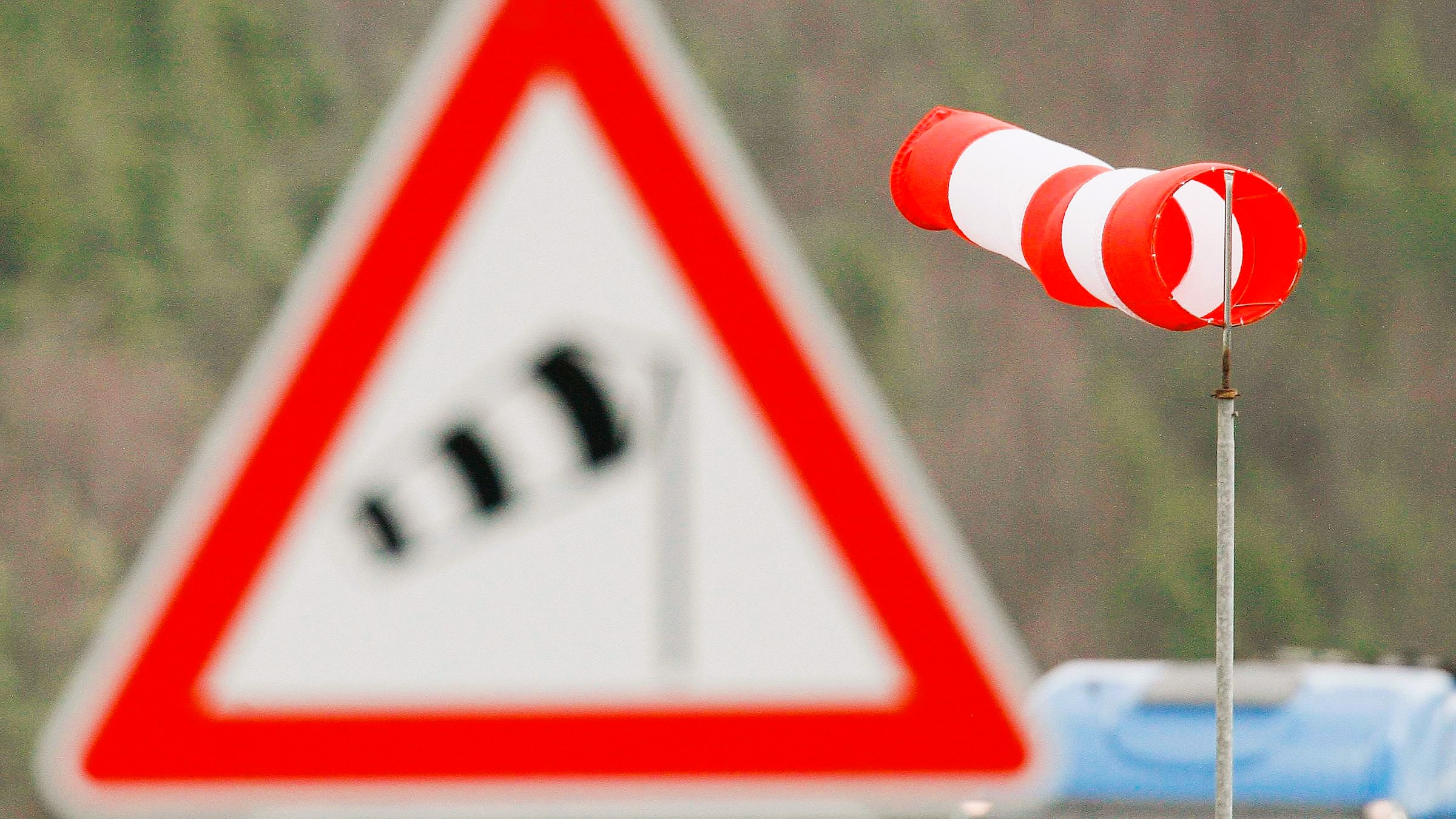 Sturmwarnung zum Wochenstart! Woche startet stürmisch - In diesen Gegenden wird es besonders gefährlich