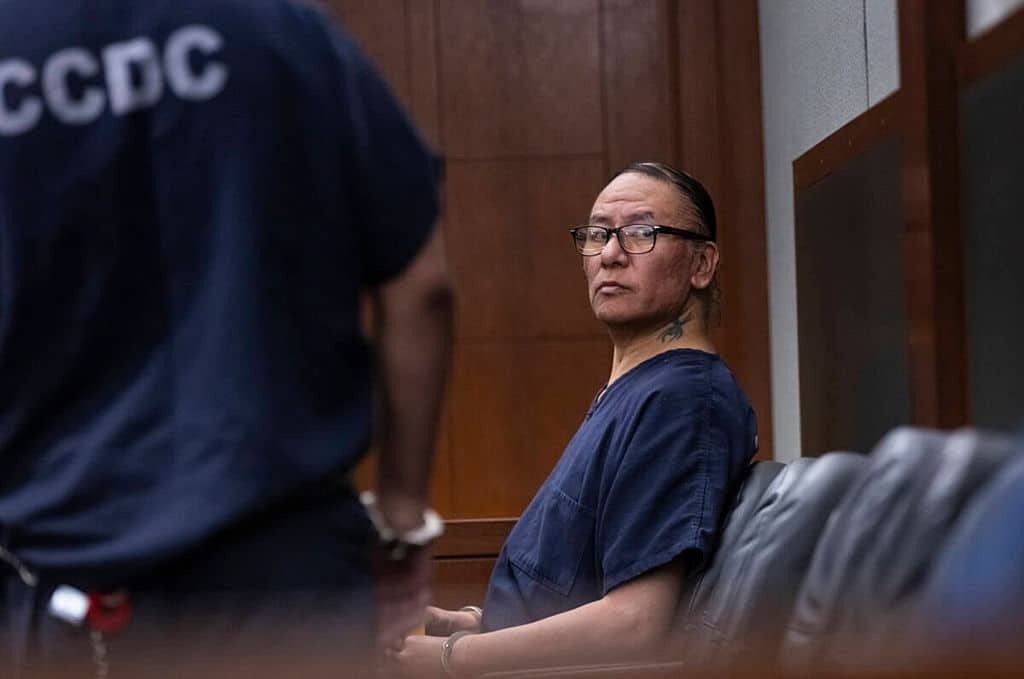 Acteur uit 'Dances With Wolves' krijgt levenslang — slachtoffers doorbreken het zwijgen