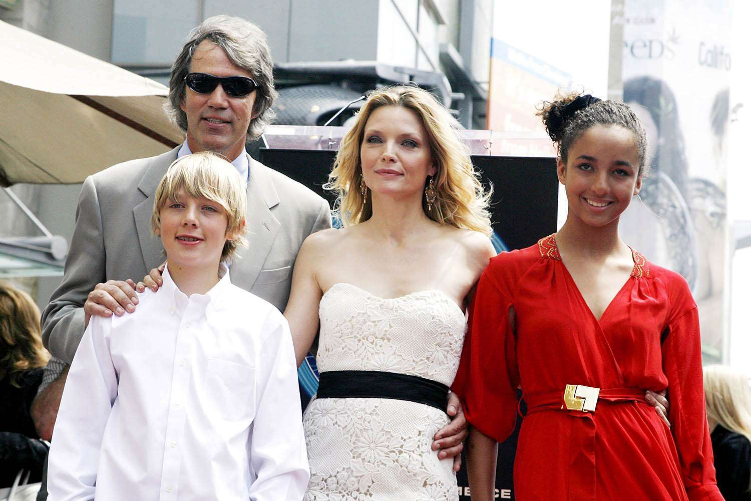 Michelle Pfeiffer at 68: Rare Photos Reveal Her Private Family Life with Claudia and John