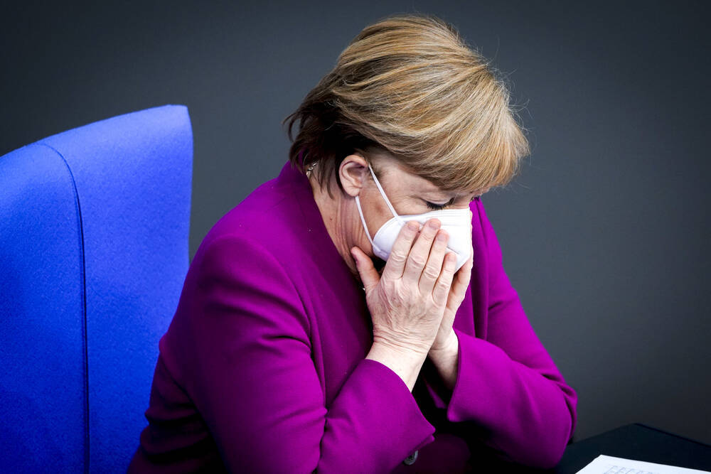 Angela Merkel - Angriff aus der eigenen Partei für Ihre Russland-Politik!