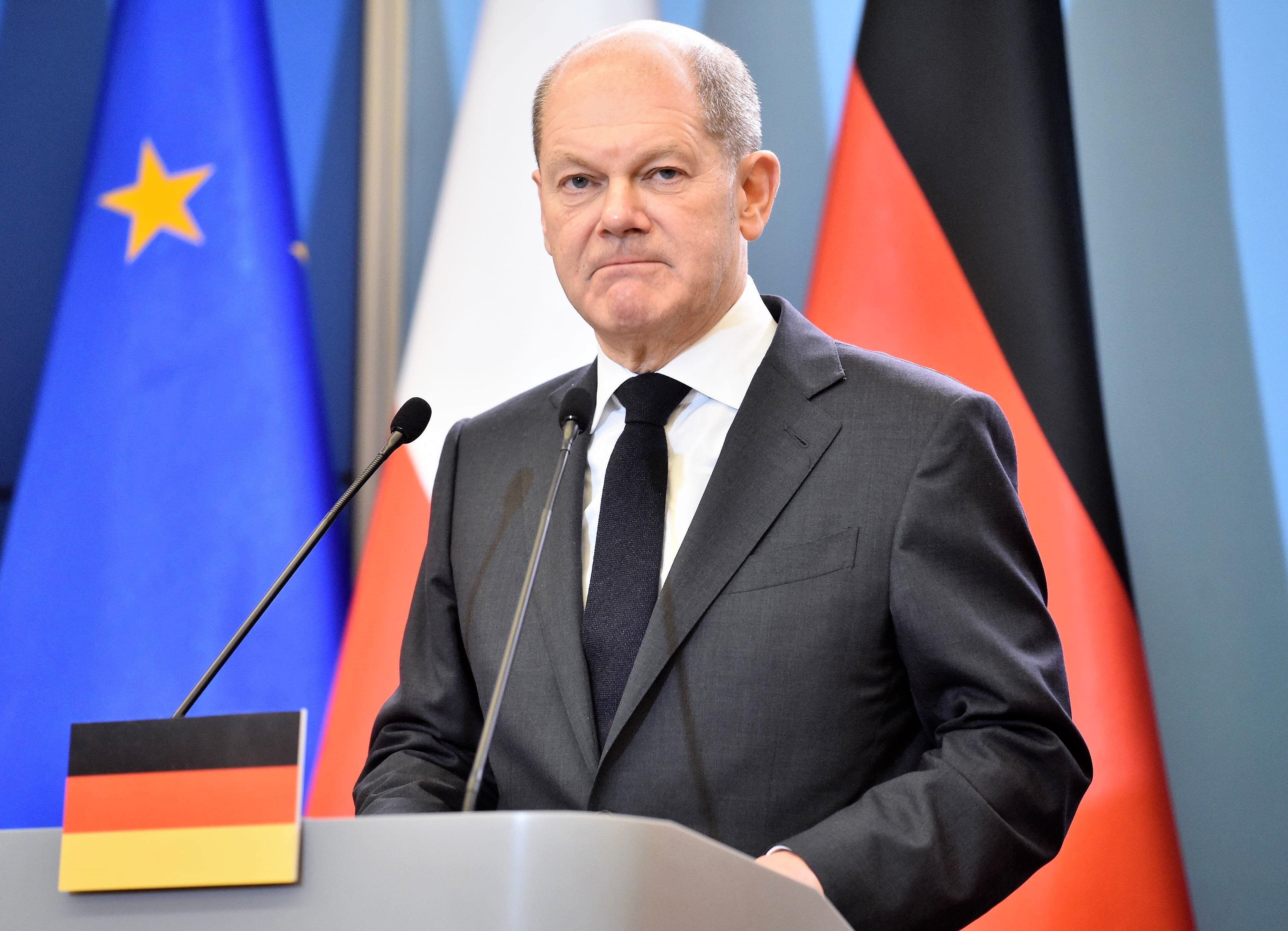 AFD gleichauf mit der SPD! Umfragen immer krasser! Rückt Deutschland nach Rechts?