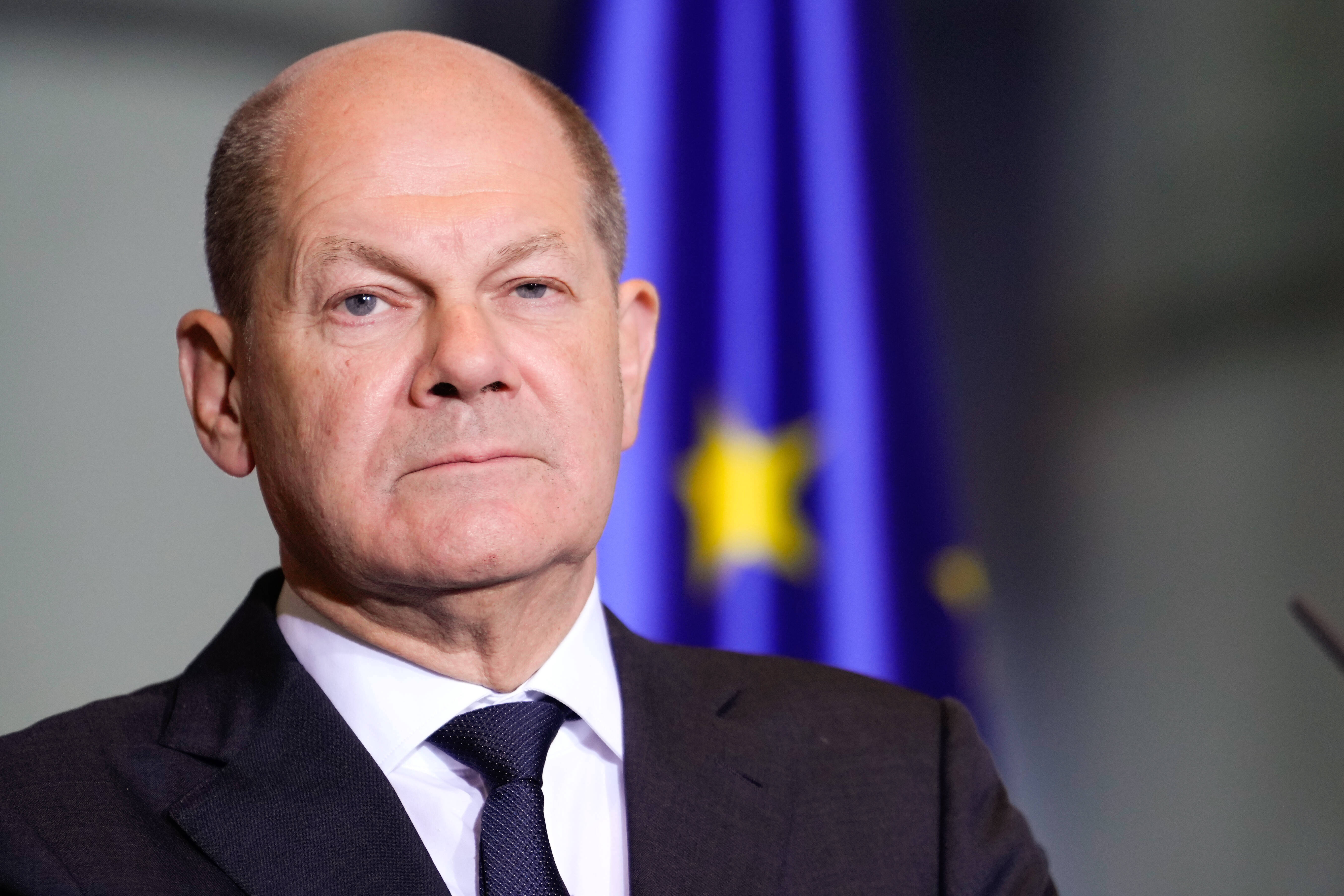 Friedrich Merz will AKWs sofort wieder anschalten! Heftige Attacke auf Bundeskanzler Olaf Scholz
